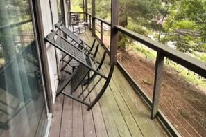 Property grounds - Beech Side Hideaway (Beech Mountain)