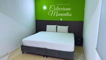 Free WiFi, wheelchair access