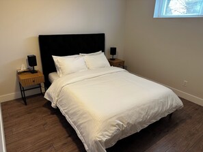 1 chambre, fer et planche à repasser, Wi-Fi, draps fournis