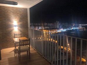 Outdoor dining - Sensational dto in mar del plata, havanna building with sea view, 12th floor (Mar del Plata)