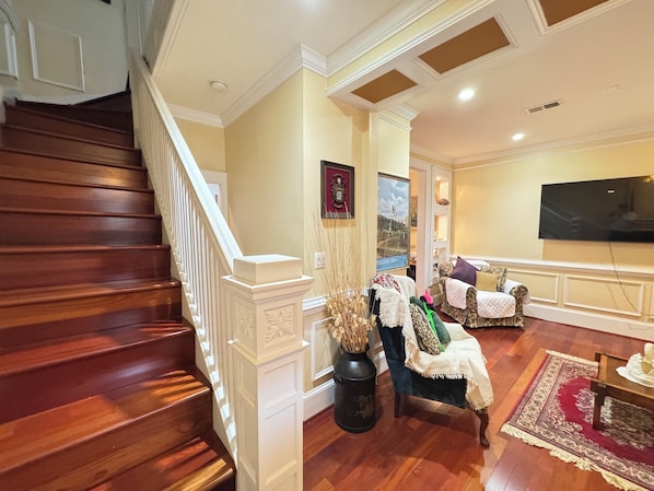 Interior - Beautiful Classic House near Metro in DC with 4 Bedrooms (Washington)