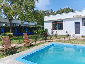 Piscine extérieure