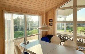 Dining - Lovely home in Slagelse with WiFi (Slagelse)