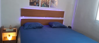 Comfortable apartment with Wi-Fi and great location.