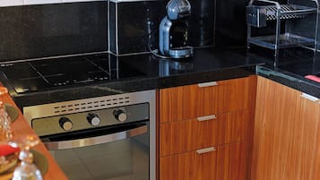 Apartment, Smoking | 1 bedroom