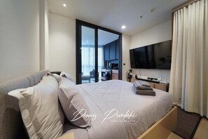 1 chambre, bureau, chambres insonorisées, fer et planche à repasser