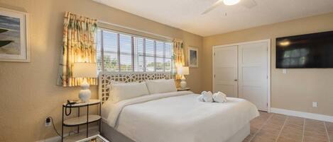 1 bedroom, iron/ironing board, internet, bed sheets