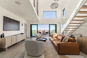 TV, stereo, offices