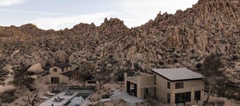 Boulders Gate • Luxury Pool Villa on National Park
