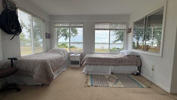 5 chambres, fer et planche à repasser, accès à Internet, literie fournie