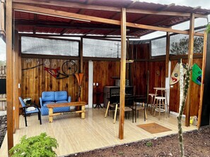 Outdoor dining - Imagination Studio Home (Puerto Ayora)