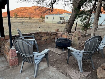 Private Ranch Retreat with Panoramic Views of the Wichita Mountains