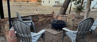 Private Ranch Retreat with Panoramic Views of the Wichita Mountains