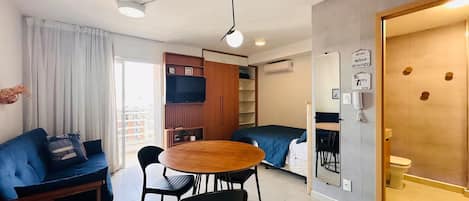 Apartment, Smoking