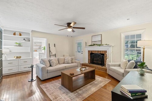 HUGE Family Home in Greer-Peaceful, Walkable, Fun!