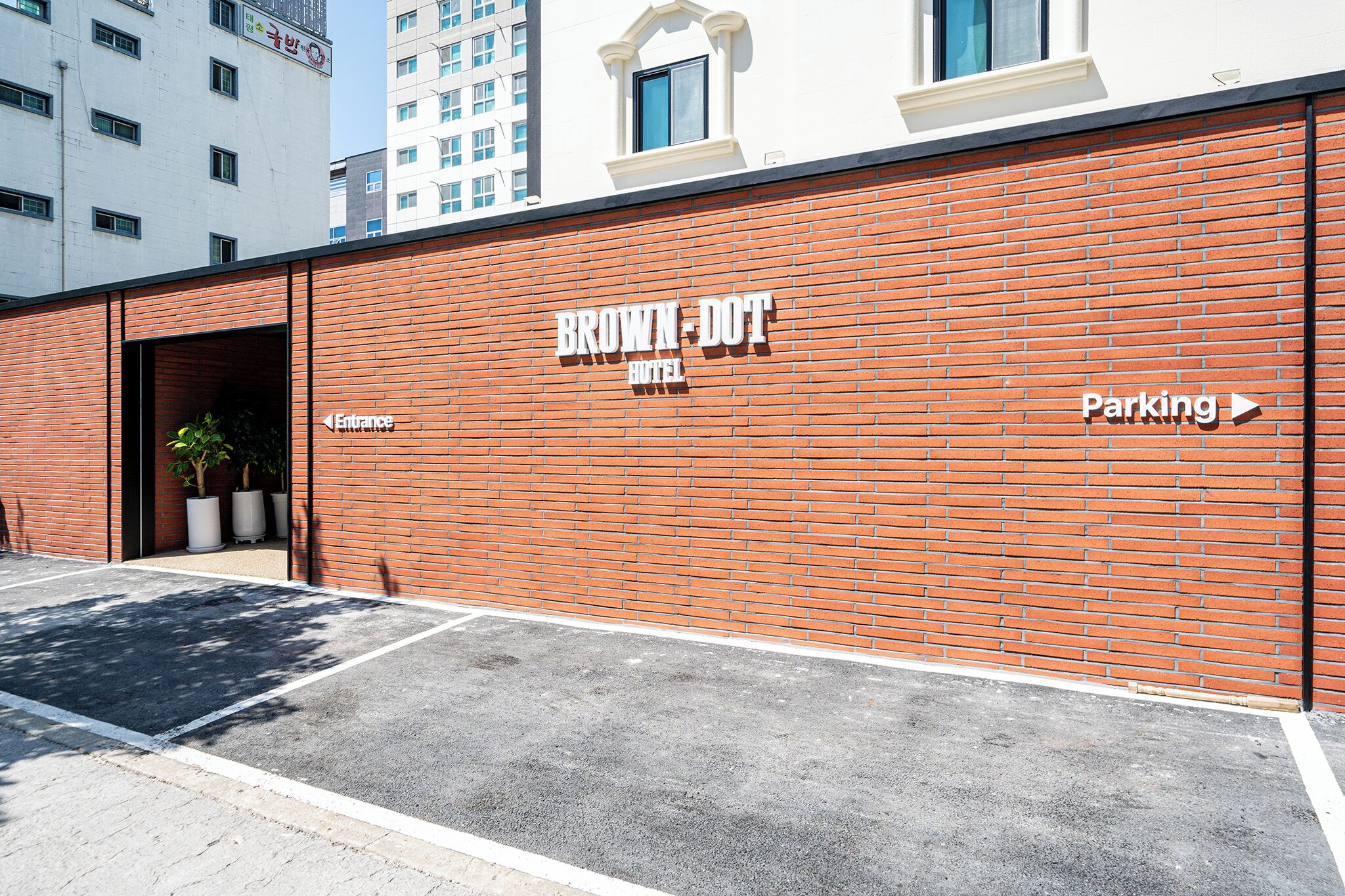 Voorkant van accommodatie