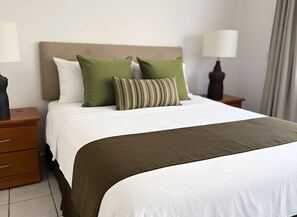 3 Schlafzimmer, Bügeleisen/Bügelbrett, WLAN, Bettwäsche