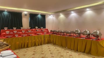 Desayuno buffet incluido todos los días