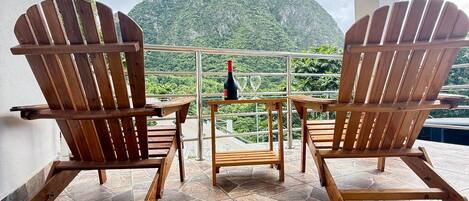 Apartment, Terrasse, eingeschränkter Meerblick | Wohnbereich