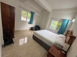 Apartment, Terrace, Partial Sea View