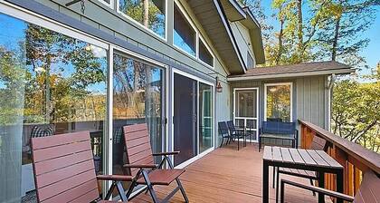 Mountain Retreat Near Bryce Resort. Game Rm. Sleeps 11. Family and Dog Friendly!