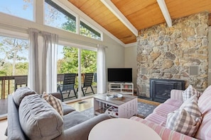 Smart TV, fireplace, DVD player, foosball