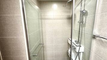 Zweibettzimmer | Badezimmer