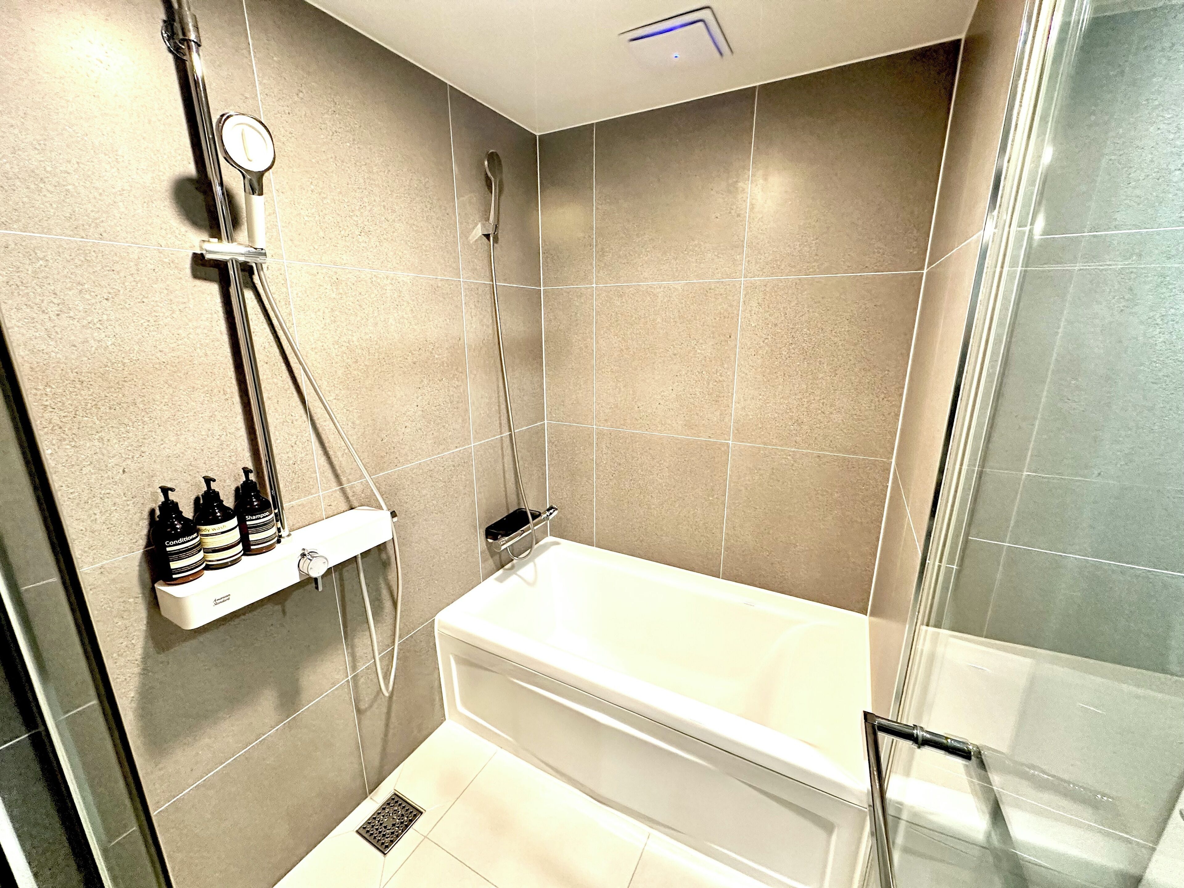 Familienzimmer | Badezimmer