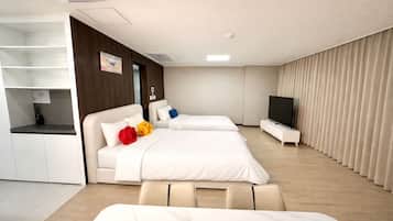 Family Room | Free WiFi