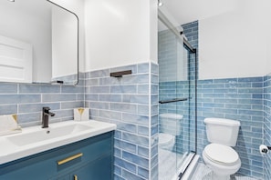 Towels, toilet paper