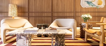 Hotel Ventura Saint-Tropez, Tapestry Collection By Hilton