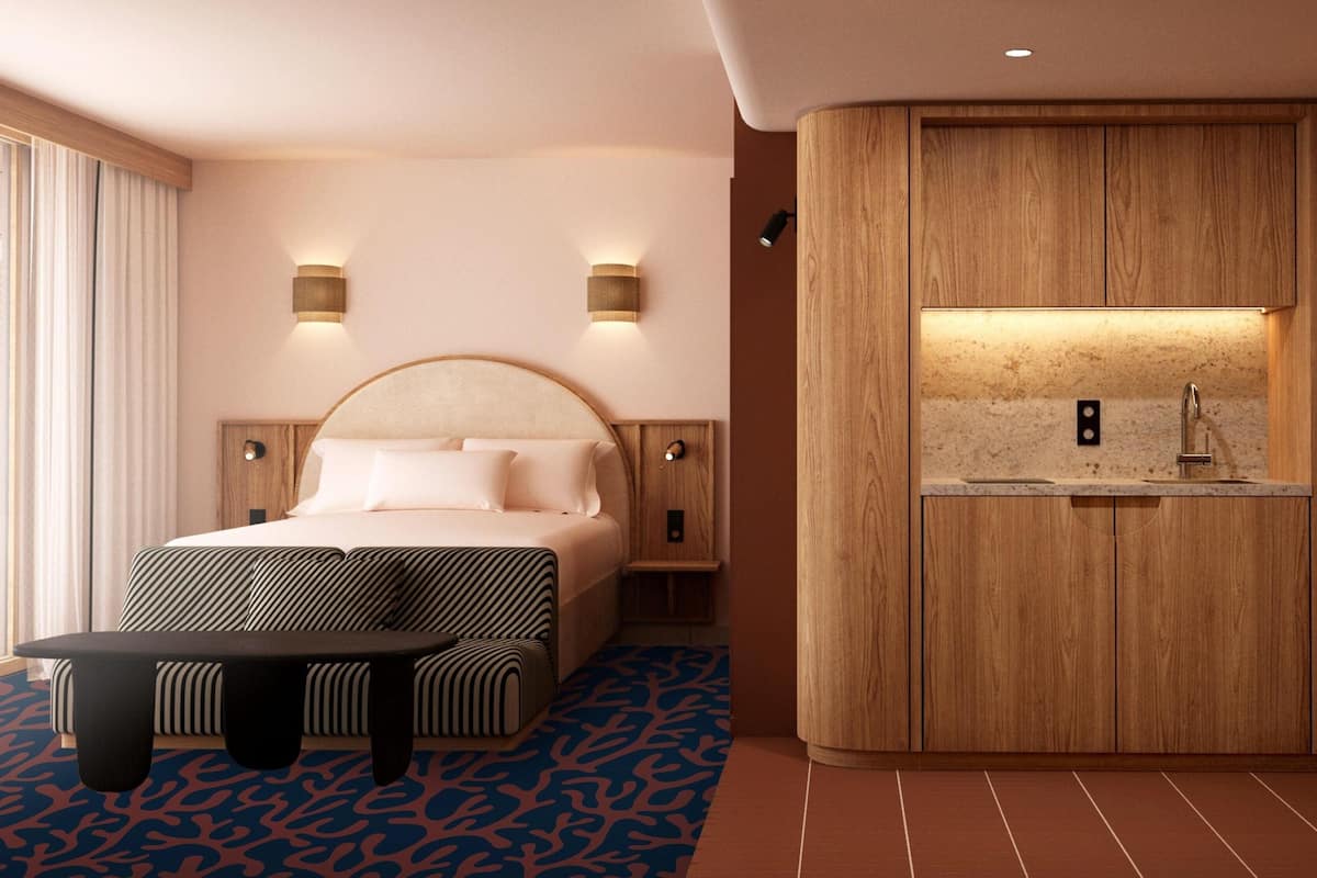 Premium bedding, pillow-top beds, minibar, in-room safe