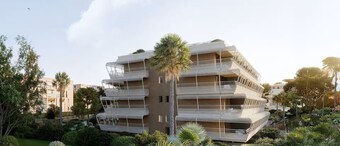 Hotel Ventura Saint-Tropez, Tapestry Collection By Hilton