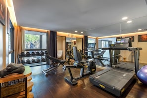 Fitness facility - Doubletree By Hilton Paris Boulogne (Boulogne-Billancourt)