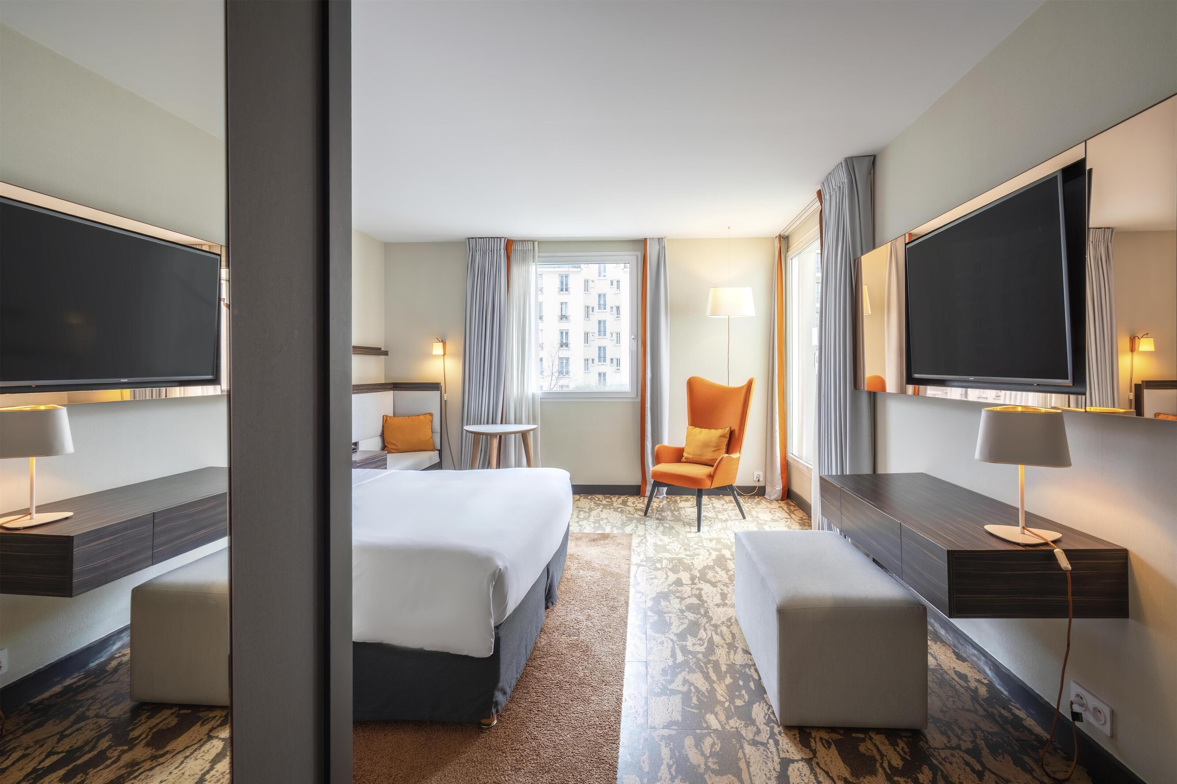 In-room safe, desk, laptop workspace, blackout curtains