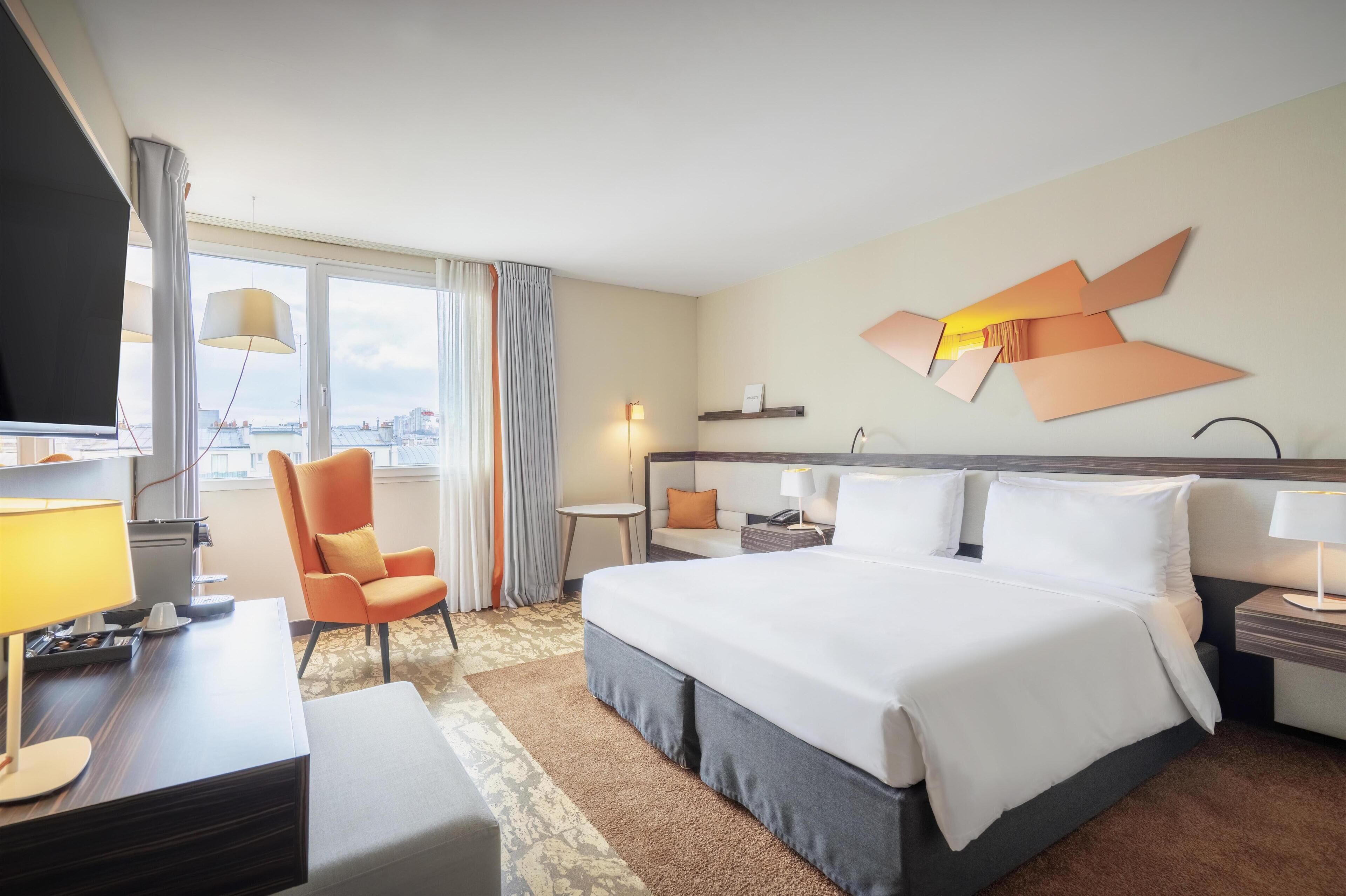 Suite, 1 Bedroom | In-room safe, desk, laptop workspace, blackout drapes