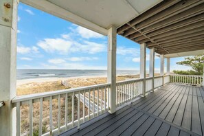 Property grounds - Smile Maker by Carolina Getaway - Oceanfront w/ Elevator, Sleeps 27 (Carolina Beach)