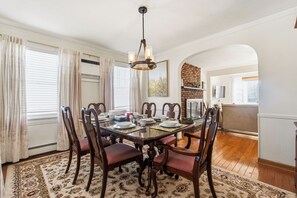 Dining - Marvelous 3-bedroom Family Retreat Near NYC w/ Parking & Views (Hackensack)