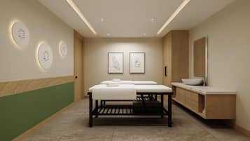 Couples treatment room(s), body treatments, aromatherapy