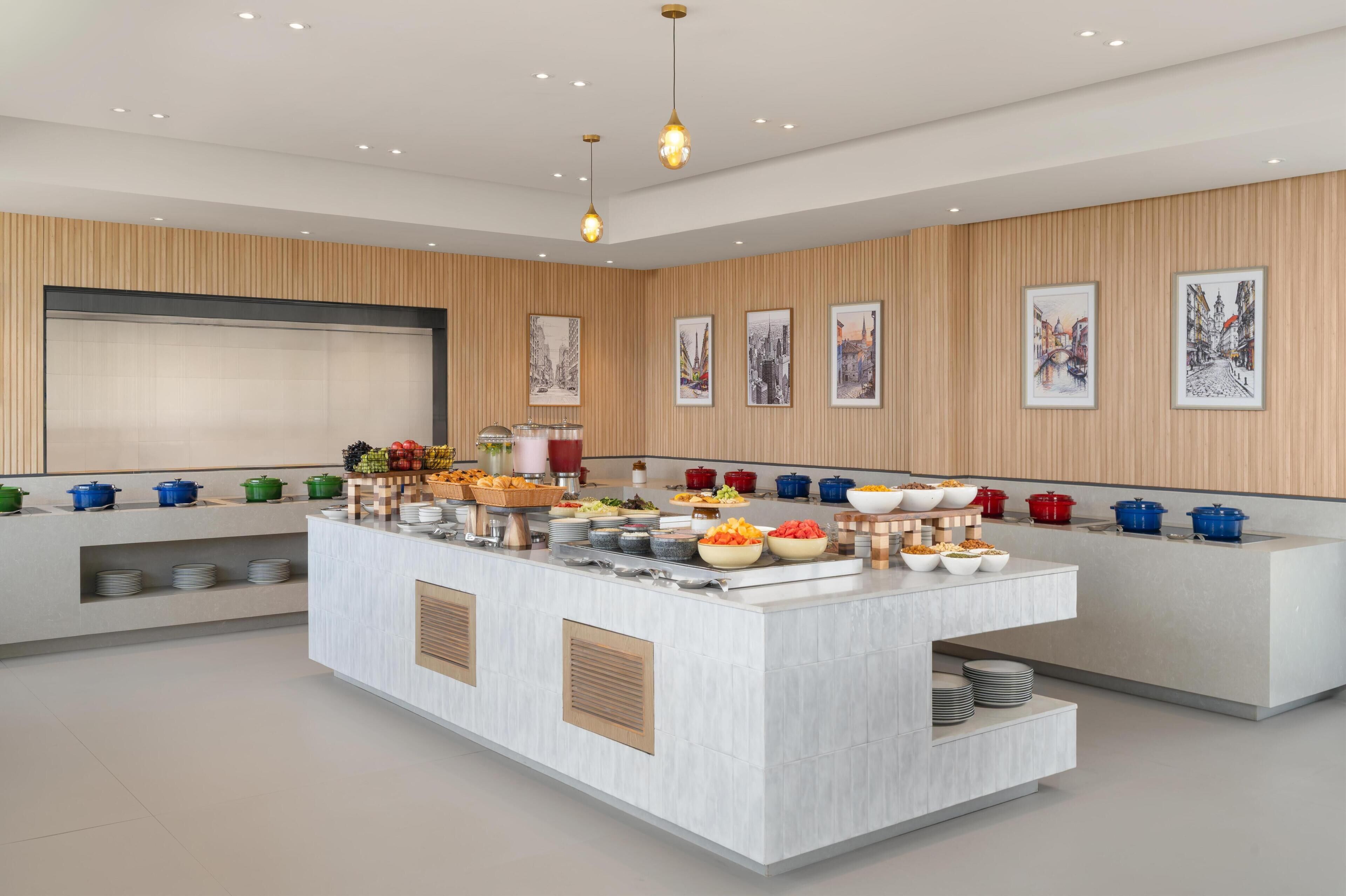 每日供应自助式早餐（需付费）