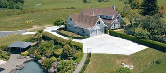 Private 7BR Estate | Pool, Spa & Lake Views | Sleeps 18 | Taupō