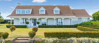 Private 6BR Estate | Pool, Spa & Lake Views | Sleeps 18 | Taupō