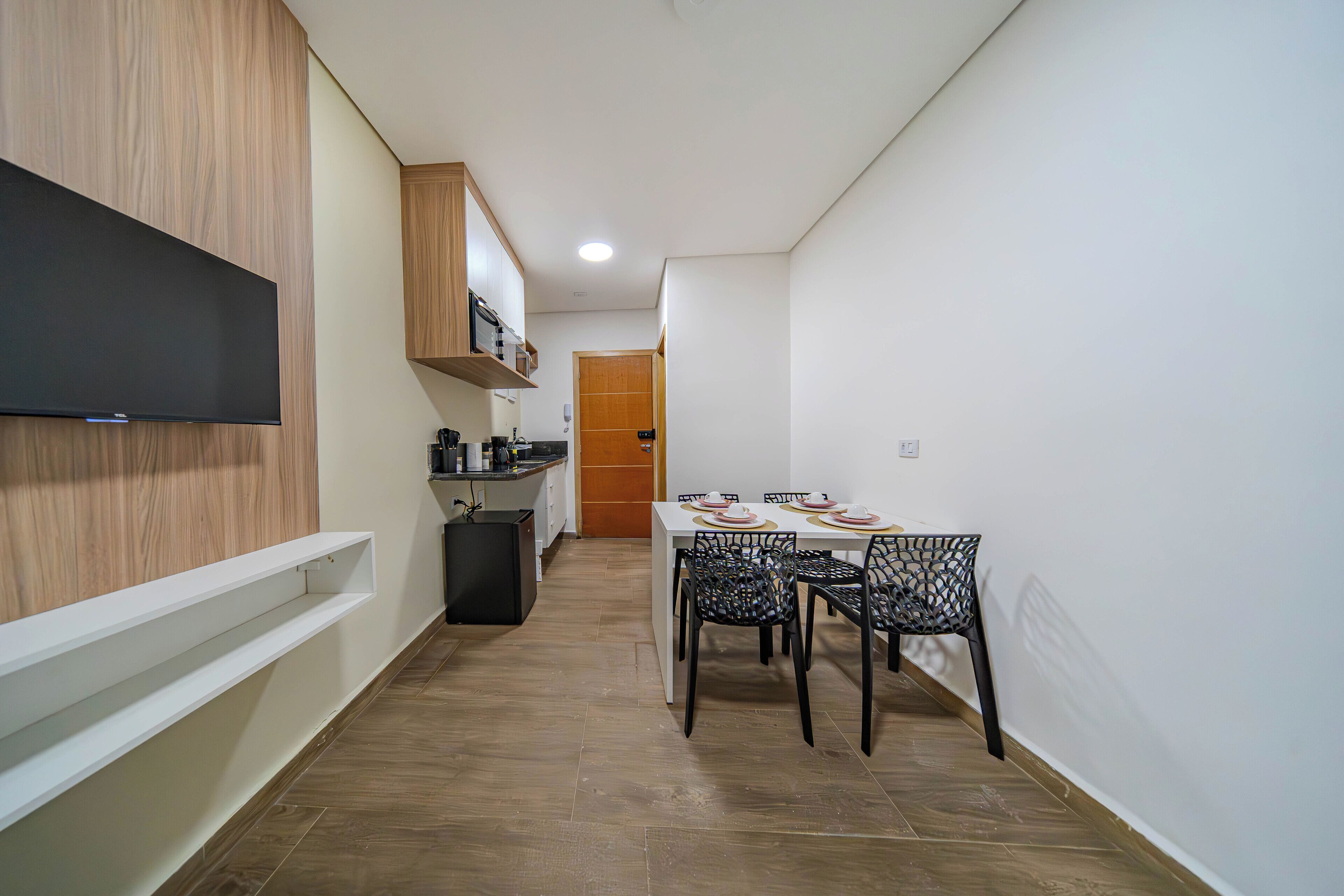 Family Apartment, Balcony, City View | Private kitchen