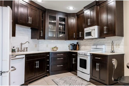 Modern Downtown Bentonville Condo - Walk to It All!