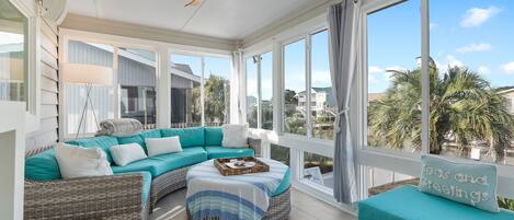 Smart-TV, fotballspill og bordtennis