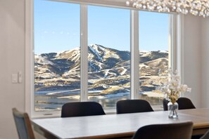 Dining - MOUNTAIN LUXE | Panoramic Views + Private Hot Tub (Hideout)