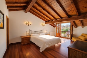 3 chambres, fer et planche Ă repasser, lit parapluie, Wi-Fi gratuit