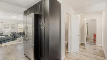 50-Zoll-LED-Fernseher mit Digitalempfang, Streaming-Dienste