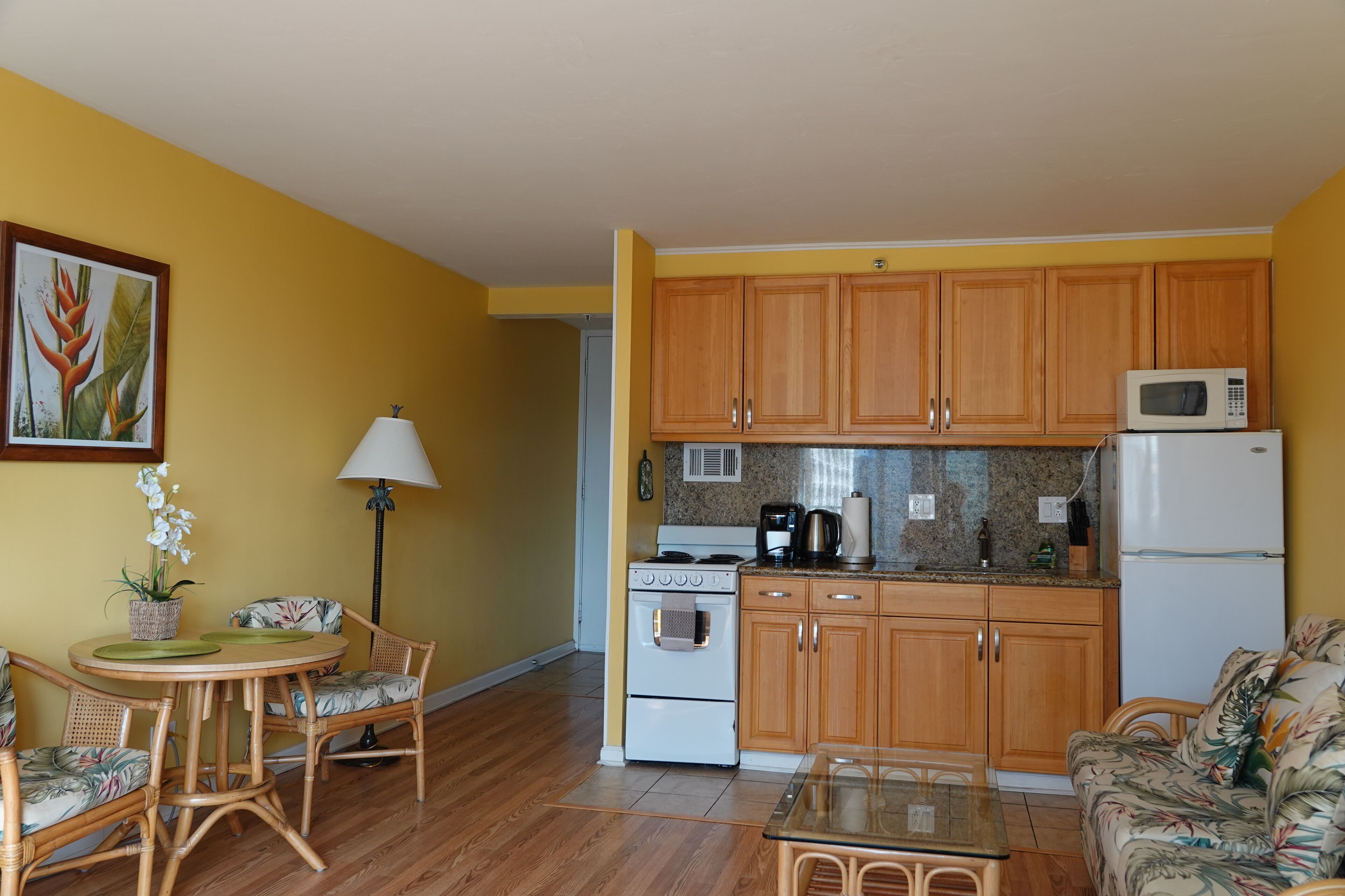 Mikrobølgeovn og kokeplater