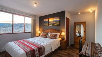 Bügeleisen/Bügelbrett, WLAN, Bettwäsche